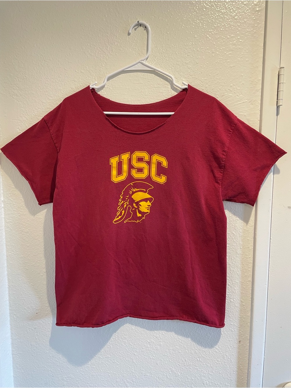 USC Trojans Distressed Crop Tee Boxy Game Day T-Shirt Women's Medium❤️💛